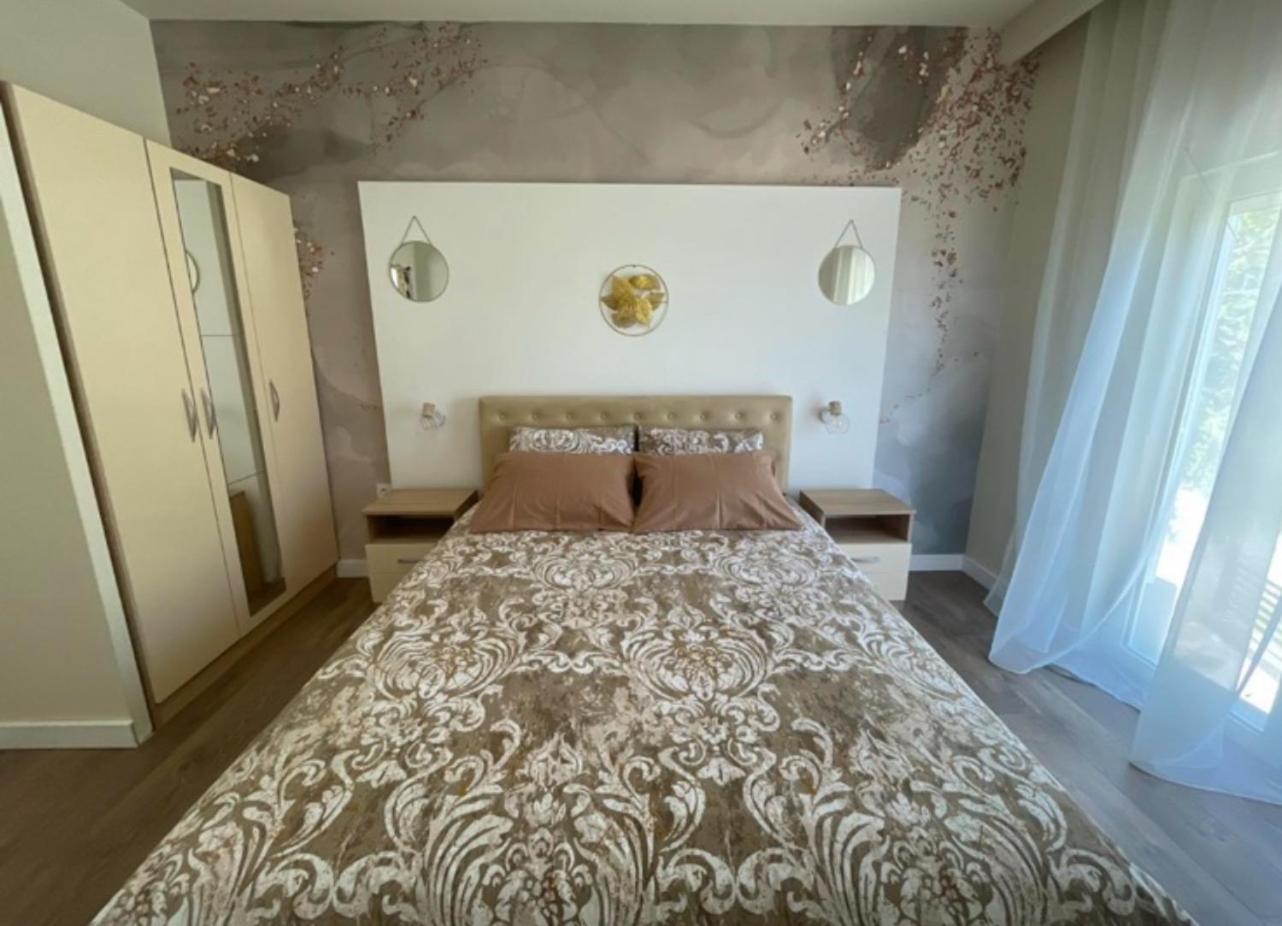 Villa Albatros Budva Eksteriør billede